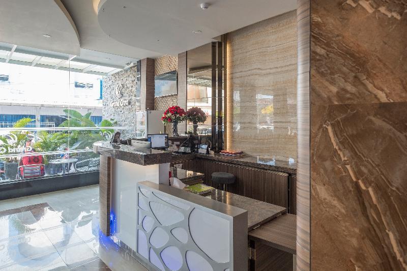 Collection O 1301 Hotel Grand Citra Makassar Exterior foto