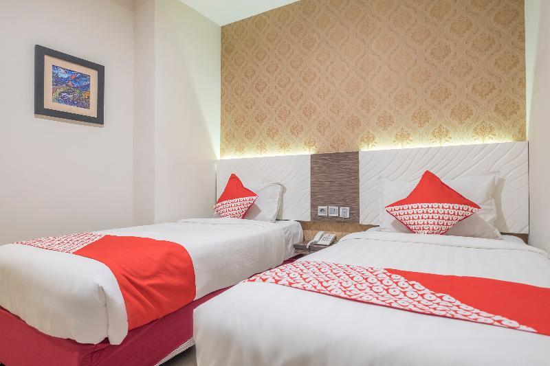 Collection O 1301 Hotel Grand Citra Makassar Exterior foto